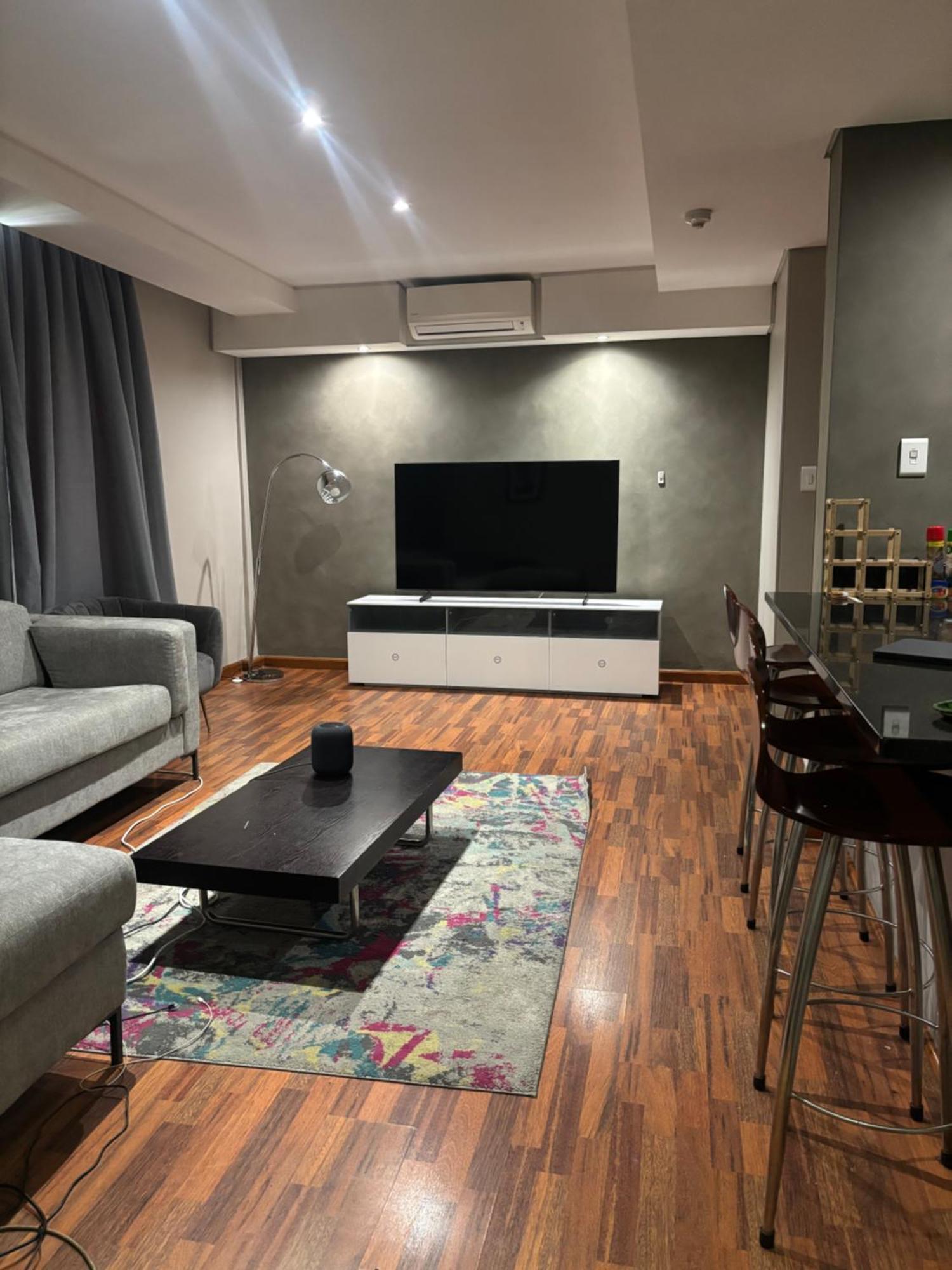 Apartment Circa On Square *