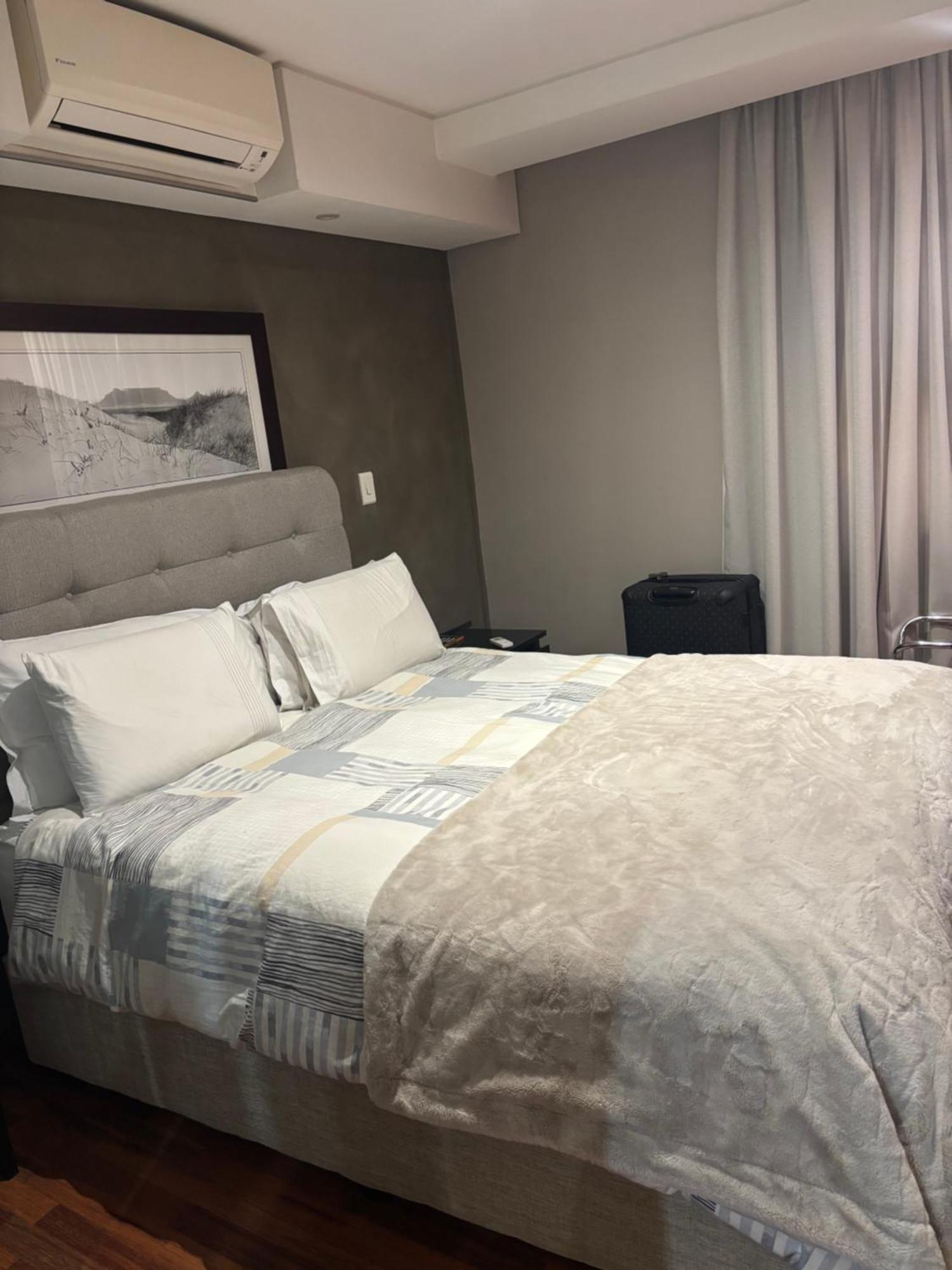 Circa On Square Apartment *